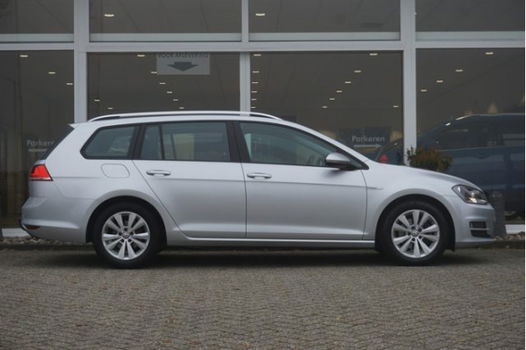 Volkswagen Golf Variant - 1.0 TSI 115pk Comfortline + Trekhaak + Navigatie - 1