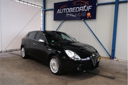 Alfa Romeo Giulietta - 1.4 T Distinctive - 54000 KM aantoonbaar - 1