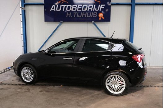 Alfa Romeo Giulietta - 1.4 T Distinctive - 54000 KM aantoonbaar - 1