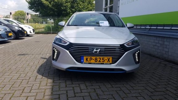 Hyundai IONIQ - 1.6 GDi Comfort | Navi | Camera | Apple Carplay | Android Auto | - 1