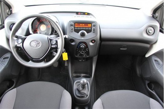 Toyota Aygo - 1.0 VVT-i x-fun *BLUETOOTH / 5-DEURS - 1