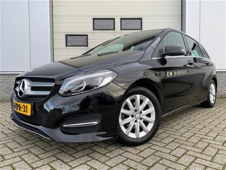 Mercedes-Benz B-klasse - 180 CDI 109pk AMBITION CLIMA-NAVI-LMV-PDC-TREKHAAK - 1