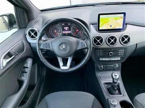 Mercedes-Benz B-klasse - 180 CDI 109pk AMBITION CLIMA-NAVI-LMV-PDC-TREKHAAK - 1