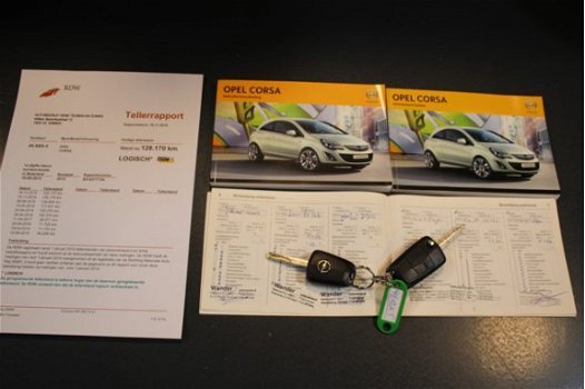 Opel Corsa - 1.4-16V Cosmo airco, radio cd speler, automaat, cruise control, elektrische ramen, schu - 1