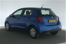 Toyota Yaris - (J) 1.0 VVT-I Now 5drs [ Airco Radio/cd-speler ]