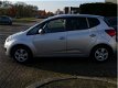 Kia Venga - 1.4 CVVT ExecutiveLine (navi/klima/trekhaak/enz....) - 1 - Thumbnail