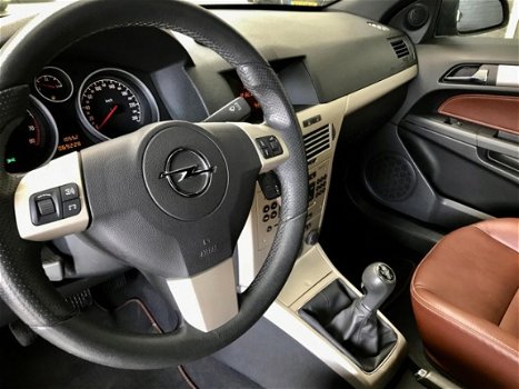 Opel Astra TwinTop - 1.8 Cosmo | Leer | - 1