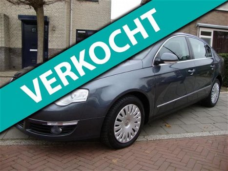 Volkswagen Passat - 1.8 TFSI Comfortline NAP eerste eigenaar. Uniek mooie auto - 1