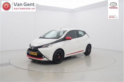 Toyota Aygo - 1.0 VVT-i x-play Red Edition 5drs - 1