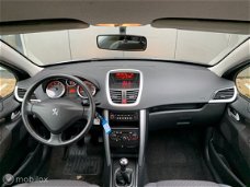 Peugeot 207 - 1.4 VTi 95pk Access