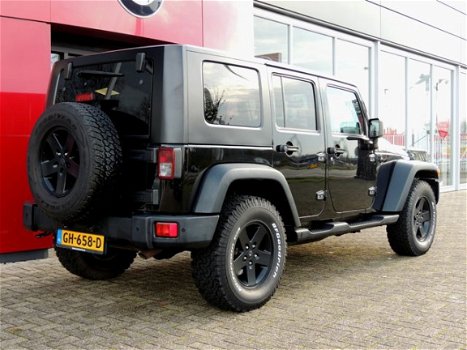 Jeep Wrangler Unlimited - 2.8 CRD Sahara - 1