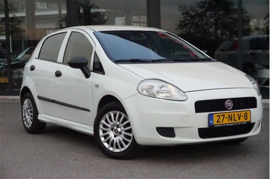 Fiat Punto - 1.3 MultiJet 16V 85pk 5D - 1