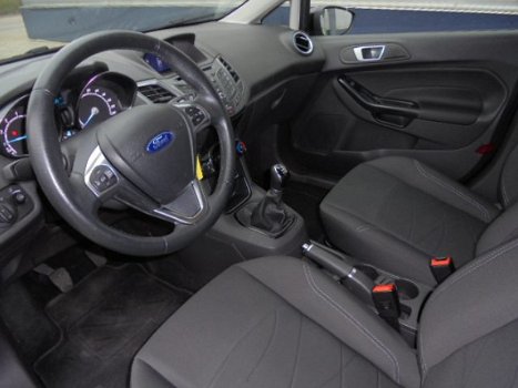 Ford Fiesta - 1.0 80PK 5Deurs S/S Style Ultimate Navigatie - 1