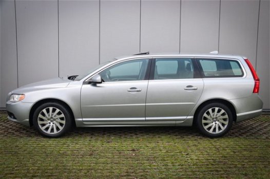 Volvo V70 - T4 Aut. Limited Edition, Luxury Line - 1
