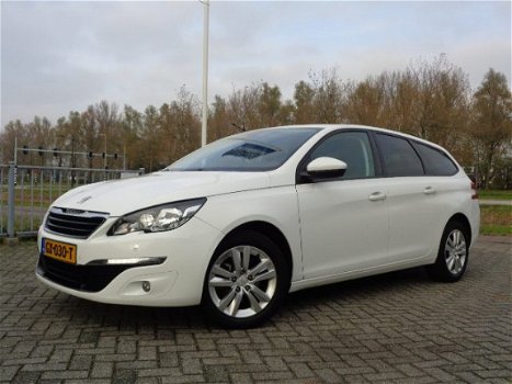 Peugeot 308 SW - 1.2 PureTech 130pk Blue Lease Executive - 1