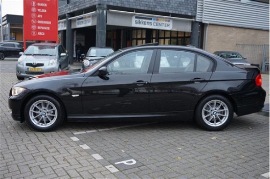 BMW 3-serie - 318i AUT High Executive Schuifdak Leder Xenon - 1