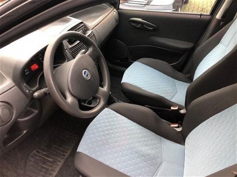 Fiat Punto - 1.2SX NIEUWE APK--AIRCO--5 DEURS - 1