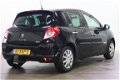 Renault Clio - 1.5 dCi 85pk 5-DRSAuthentique |Trekhaak - 1 - Thumbnail