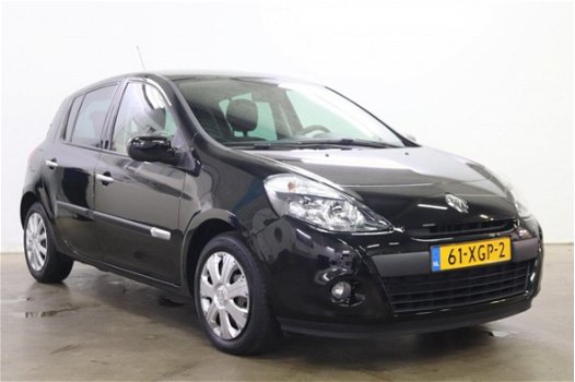 Renault Clio - 1.5 dCi 85pk 5-DRSAuthentique |Trekhaak - 1