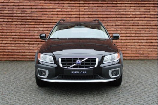 Volvo XC70 - D5 AWD GEARTRONIC Summum - 1