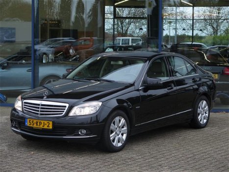 Mercedes-Benz C-klasse - 180 K Aut. Business Class Elegance | Navi | Leder | Trekhaak - 1