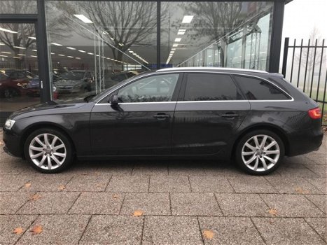 Audi A4 Avant - 1.8 TFSI 170PK Aut. S-Edition Lederen Sportstoelen 18'' Navi Xenon - 1