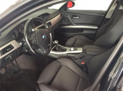 BMW 3-serie Touring - 2.0 I 320 Executive + Navi - 1