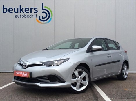 Toyota Auris - 1.3 VVT-i 99pk Now (LAGE KM) - 1