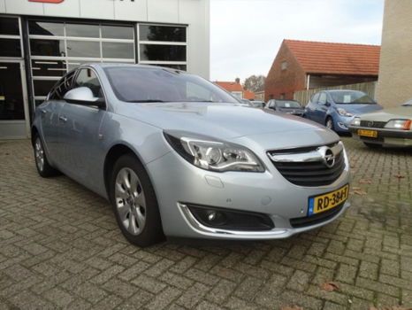 Opel Insignia - 2.0 CDTI 170 PK.INNOVATION . AUTOMAAT. 99.000KM. XENON.TREKHAAK - 1