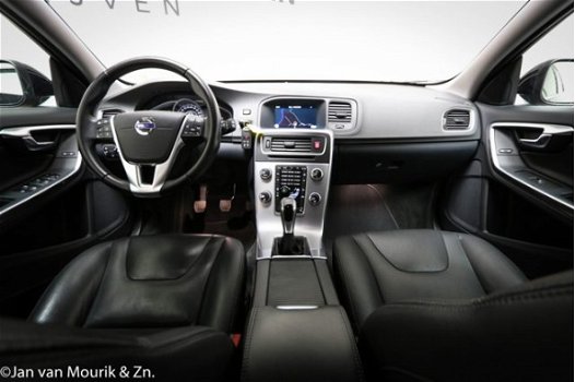 Volvo V60 - 2.0 D2 Nordic+ | LEDER | XENON | CLIMA | CRUISE | NAVI | TREKHAAK - 1