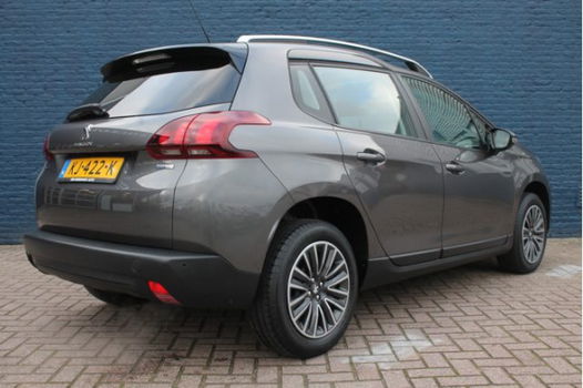 Peugeot 2008 - SUV 1.2 PureTech 110pk EAT6 Active | Automaat | Navigatie | Panoramadak | - 1