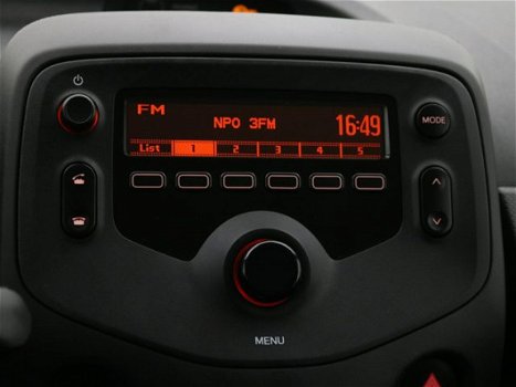 Toyota Aygo - 1.0 VVT-i x-fun | Airco | Bluetooth | Centr deurvergrendeling | - 1