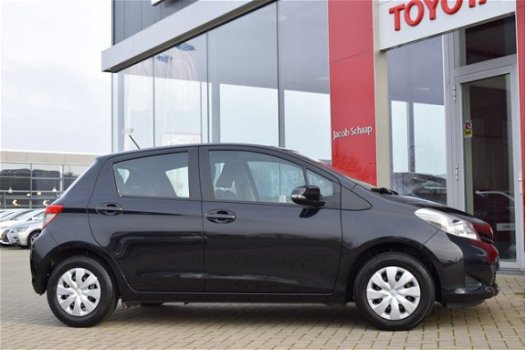 Toyota Yaris - 1.0 VVT-i Aspiration 5-deurs 70pk | Climate Control | Bluetooth | Achteruitrijcamera - 1