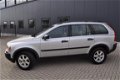 Volvo XC90 - 2.4 D5 Exclusive top staat Bijtel vriendelijk - 1 - Thumbnail