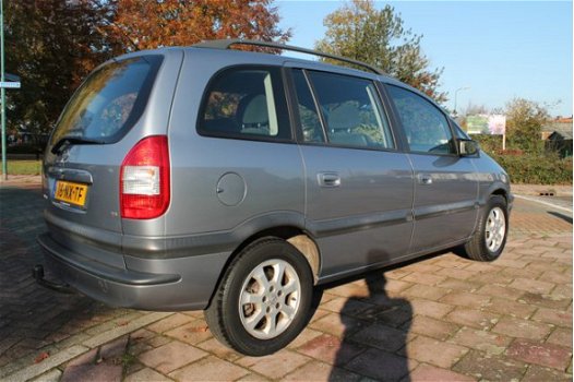 Opel Zafira - 1.8-16V Elegance // CRUISE // TREKHAAK // 7-PERS // - 1