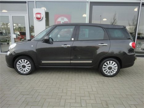 Fiat 500 L - 1.4 T-JET 120PK LIVING LOUNGE/CRUISE/PDC/LM/DAB+ RIJKLAAR - 1