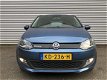 Volkswagen Polo - 1.0 95PK 5bak Navigatie parkeersensoren Alarm Navi LM-velgen MF-stuur metalliclak - 1 - Thumbnail