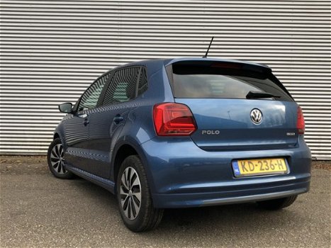 Volkswagen Polo - 1.0 95PK 5bak Navigatie parkeersensoren Alarm Navi LM-velgen MF-stuur metalliclak - 1