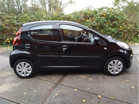 Peugeot 107 - 1.0 Active - 1