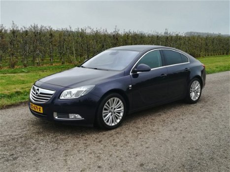 Opel Insignia - 1.6 T Design Edition Half-Leder | Navi | PDC - 1