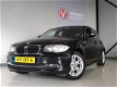 BMW 1-serie - 116i Business Line Navigatie, Airco, 5 deurs - 1 - Thumbnail