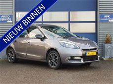 Renault Scénic - 1.5 dCi Bose TREKHAAK NAVI CRUISE PDC CLIMATE automaat