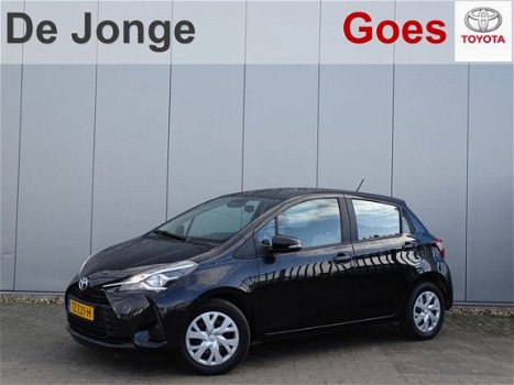 Toyota Yaris - 1.0 VVT-i Energy | Navigatie | Climate Controle | Parkeercamera - 1