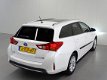 Toyota Auris - TS 1.8 Hybrid Xenon | Navigatie | Leder - 1 - Thumbnail