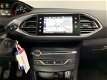 Peugeot 308 SW - 1.6 BlueHDI Blue Lease Executive Pack - 1 - Thumbnail