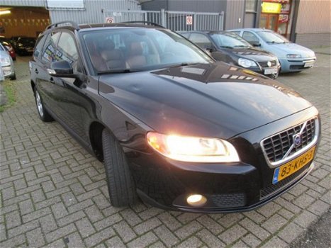 Volvo V70 - 2.0 - 1