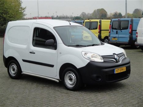 Renault Kangoo - 1.5 DCI 55KW 75PK NAVIGATIE/ PARKEERSESNOREN/ ELEC RAMEN/ 100% D - 1