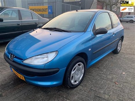 Peugeot 206 - 1.9 XRD APK 8-3-2020 3e eigenaar - 1