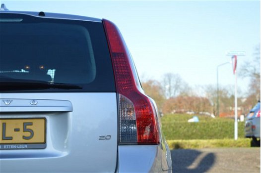 Volvo V50 - 2.0 Sport - Rijklaarprijs - 1