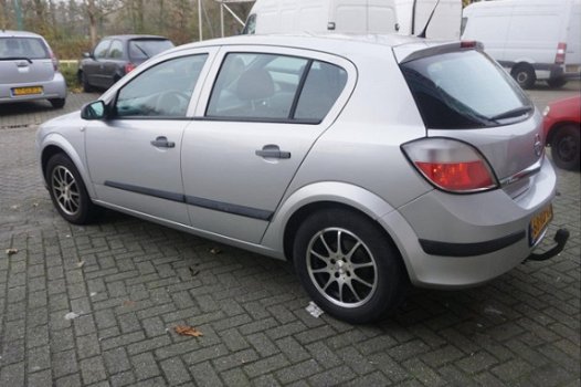 Opel Astra - 1.4 Essentia NETTE AUTO, WEINIG KM, NAP - 1